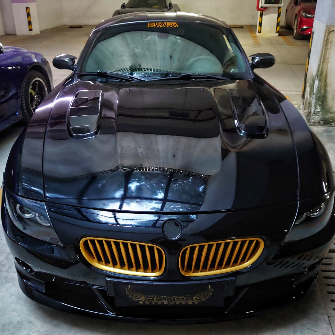 BMW Z4 Vented Carbon Hood